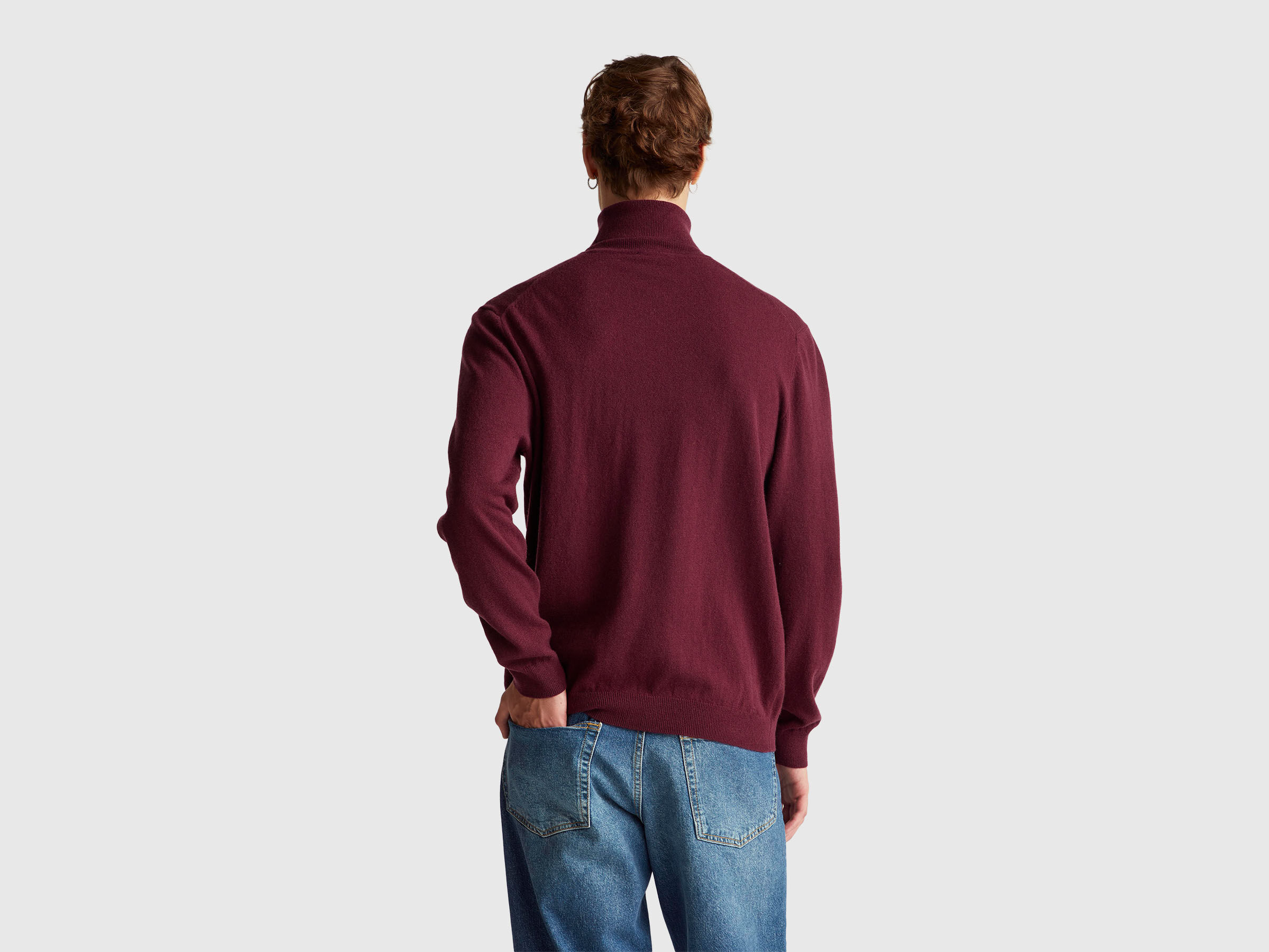 TURTLE NECK SWEATER Hombre image number 2